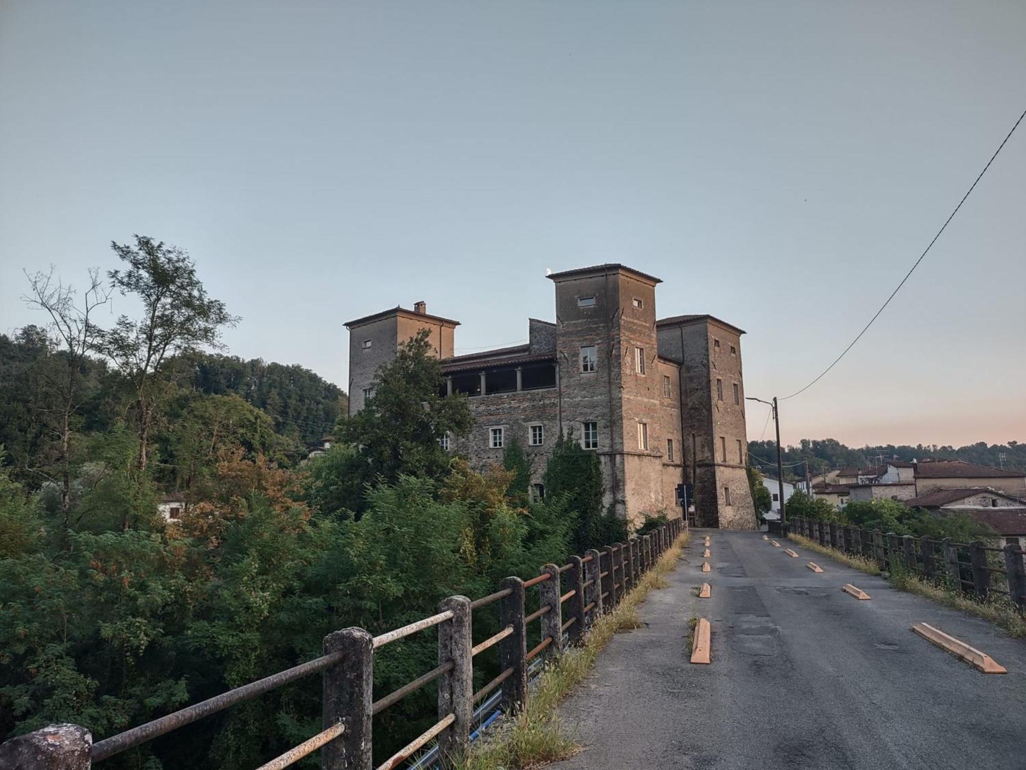 Castello Di Pontebosio Luxury Resort Licciana Nardi Eksteriør bilde
