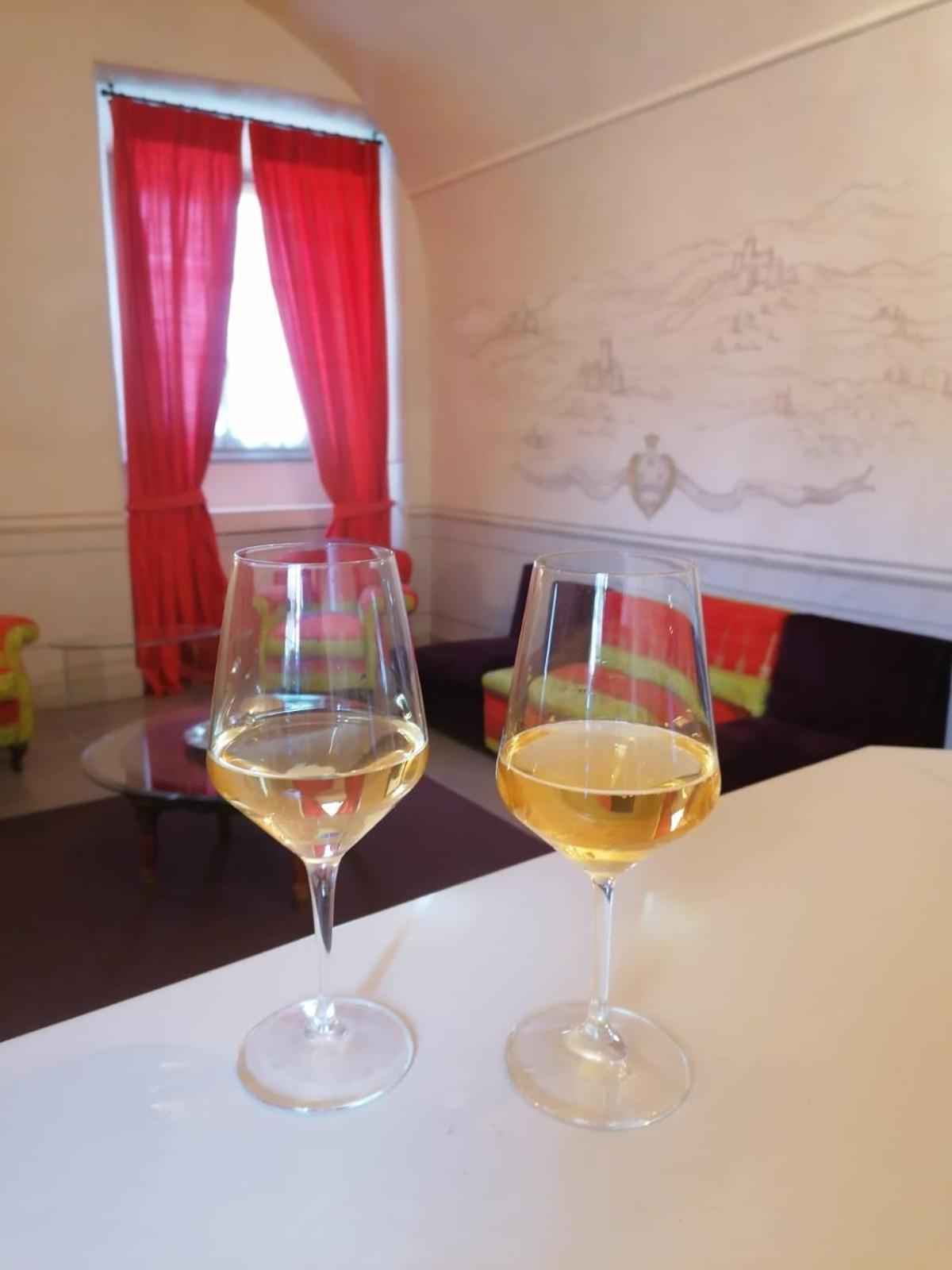 Castello Di Pontebosio Luxury Resort Licciana Nardi Eksteriør bilde
