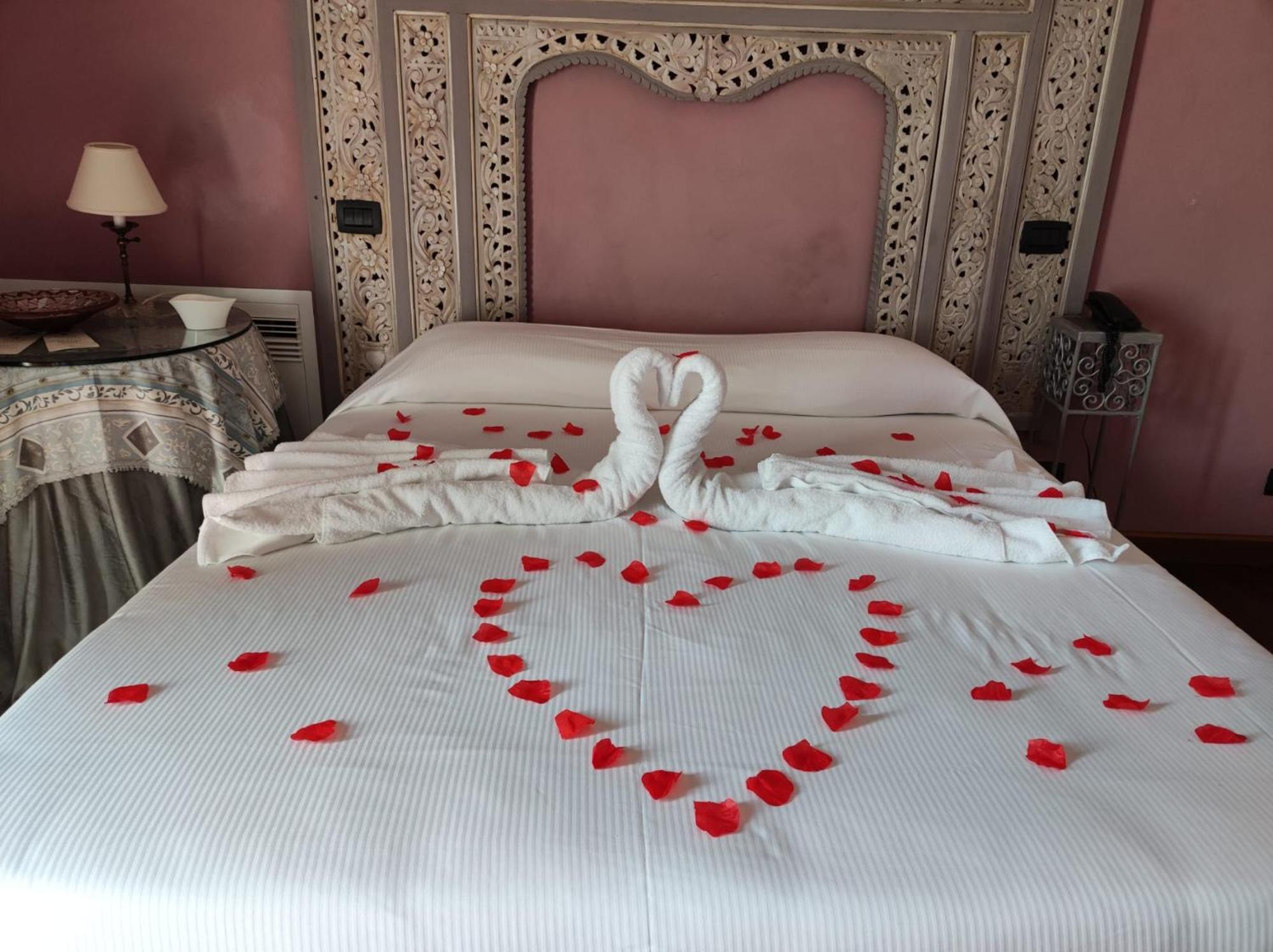 Castello Di Pontebosio Luxury Resort Licciana Nardi Eksteriør bilde